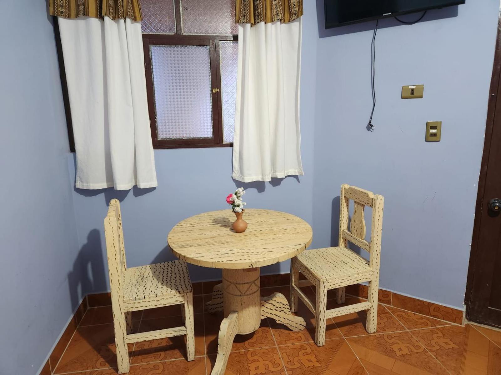 Hotel Aguilar Uyuni Eksteriør bilde